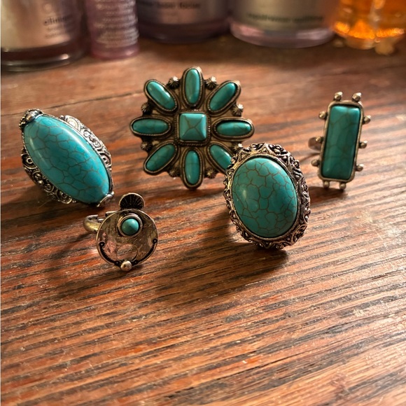 Turquoise Silver Ring Set - Picture 1 of 2